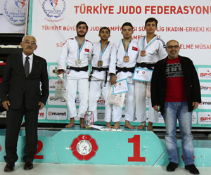 Judo Türkiye Şampiyonasından Rize'ye 3 Derece