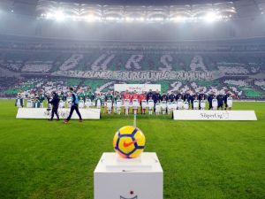 İlk 25 Dakika Golsüz Bitti