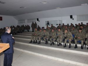 Askerlere Terhis Öncesi İşkur’dan İş Arama Becerileri Eğitimi Verildi