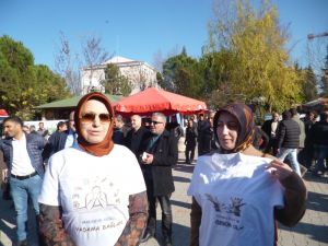 Bir Amaç İçin Bayıldılar