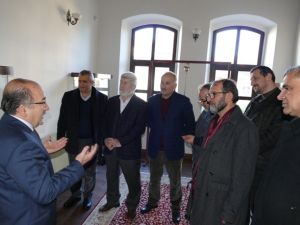 Başkan Gümrükçüoğlu, Stk Yetkilileri İle İstişare Toplantısı Gerçekleştirdi
