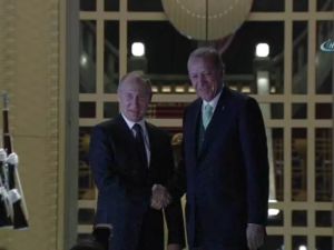 Cumhurbaşkanı Erdoğan, Putin’i Külliyede Karşıladı