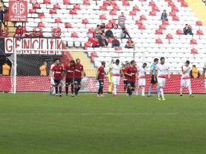 Antalyaspor Yenilerek Turladı