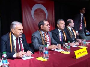 Divan Kurulu Toplantısı Başladı