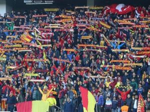 Başkan, Teknik Direktör Ve Futbolculara Dava Açtılar