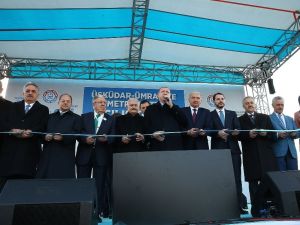 İlk Sürücüsüz İlk Metro Hattını Erdoğan Test Etti