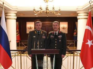 Hulusi Akar Rus Mevkidaşı İle Bir Araya Geldi