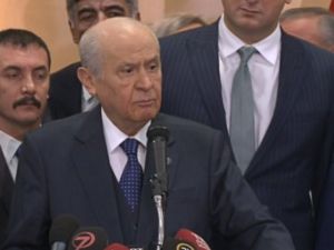 Bahçeli’den Rıdvan Dilmen’ ’Parkasız Deniz Gezmiş’ Eleştirisi