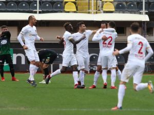 Kayserispor’un Zirve İnadı Sürüyor