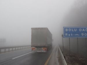 Bolu Dağında Sis Etkili Oluyor