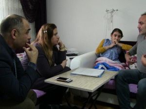 İpe Bağlı Yaşayan Engelli Genç Kız 13’üncü Ameliyatını Olacak