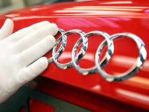 Audi 330 Bin Aracı Geri Çağırdı