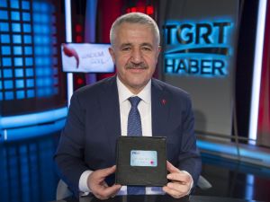 Bakan Arslan Ptt Kart’ı Tanıttı