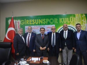 Dursun Özbek’ten Giresunspor’a Ziyaret