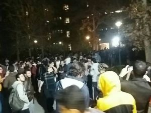 Tahran Yine Sallandı