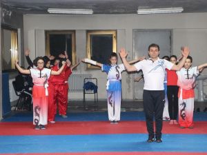 İç Savaştan Kaçtıkları Türkiye’de Wushu Taoli Sporunu Öğretiyorlar