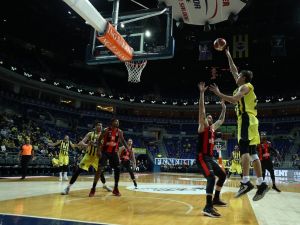 Fener Rahat Kazandı