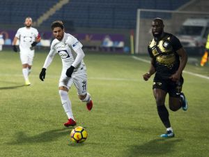 İlk Yarıda 2 Gol Çıktı