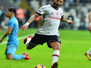 Umut Güner: Quaresma Gitmiyor