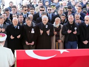 Cenaze Törenine Başbakan Yıldırım Da Katıldı