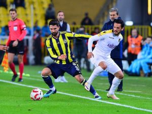 İlk Yarıda Gol Sesi Çıkmadı