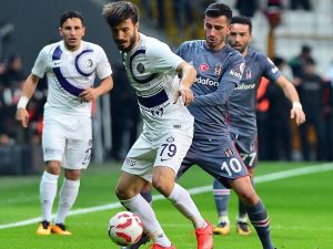 İlk Yarıda 2 Gol Çıktı
