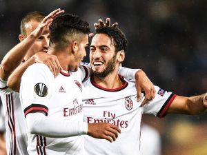 Milan’ı Hakan Kurtardı