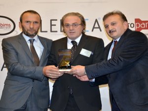 Çayeli Meydan Projesine Birincilik Ödülü