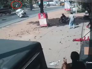 Hindistan’da Feci Kaza !