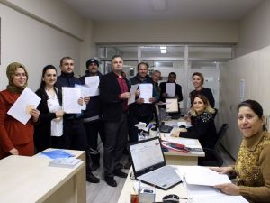 Taşeron İşçilerin Kadro Mutluluğu