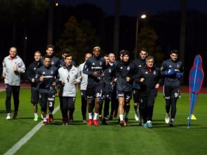 Beşiktaş Hazırlıklarını Sürdürdü