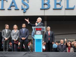 Kılıçdaroğlu, Beşiktaş Belediyesini Ziyaret Etti