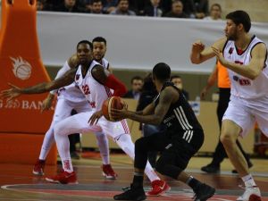 Beşiktaş Zorlu Deplasmanda Kazandı