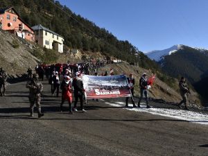 Gümüşhane, Zigana Dağı’nda Eksi 4 Derecede Sarıkamış Şehitleri İçin Yürüdü