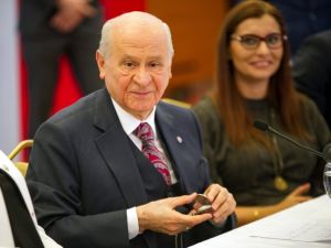 Bahçeli’nin Köstekli Saati Toplantının İlgi Odağı Oldu