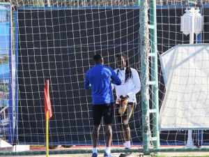 Galatasaraylı Futbolculardan Cissokho’ya Ziyaret