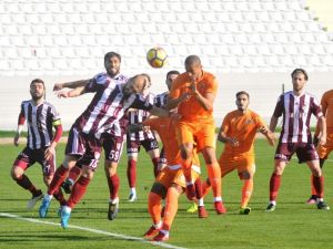 Alanyaspor Hazırlık Maçında Kazanamadı
