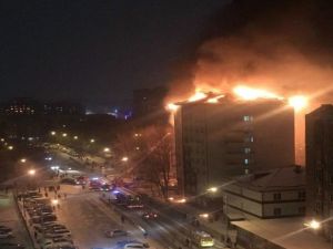 Rusya’da Yangın Kabusu: 130 Kişi Tahliye Edildi