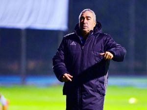 "Cenk Ne Zaman Türkiye’ye Döner Hesabı Yapılmamalı"
