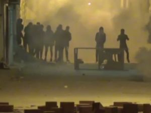 Tunus’ta 200 Gösterici Gözaltına Alındı