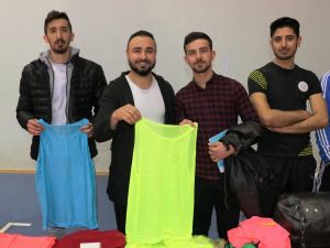 Köy Okullarına Spor Malzemesi Desteği