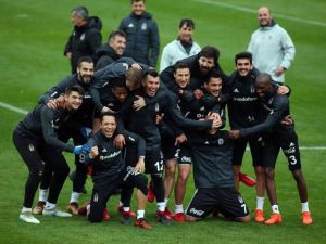 Beşiktaş’ta Hazırlıklar Devam Ediyor