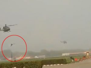 Helikopterden Böyle Düştüler