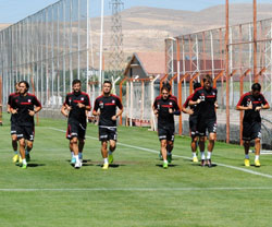 Sivasspor, Fenerbahçe Maçı Hazırlıklarını Sürdürüyor