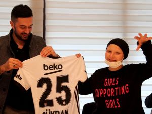 Beşiktaşlı Futbolcular Ona Nefes Oldu
