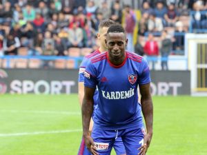 Göztepe, Poko Transferini Bitirdi