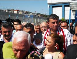 Haberal'a Hacapit Karşılaması