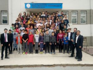 Bu Okuldaki Öğrencilerin Yarısı Lisanslı Sporcu