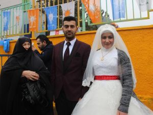 Nikahı Kıydılar, Erdoğan’a Koştular