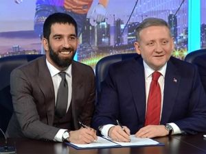 Arda İmzayı Attı: Törende G.saray Soruldu